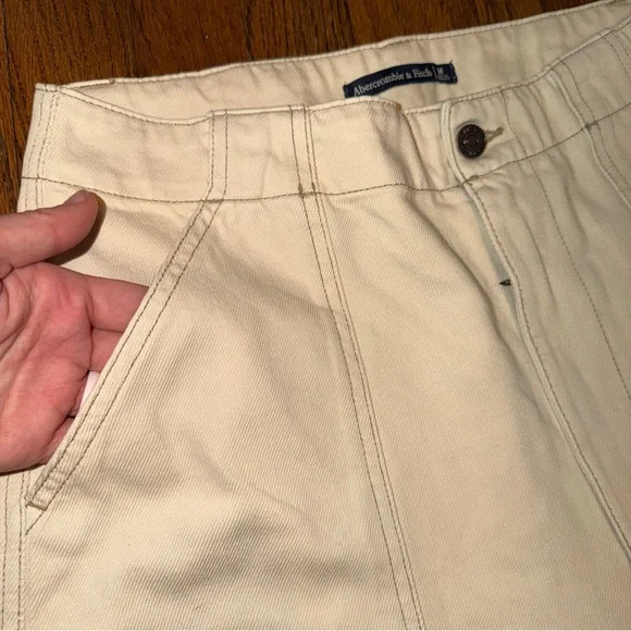 Abercrombie & Fitch Curve Love Wide Leg Cream Pants 100% Cotton Size Medium - Picture 4 of 10